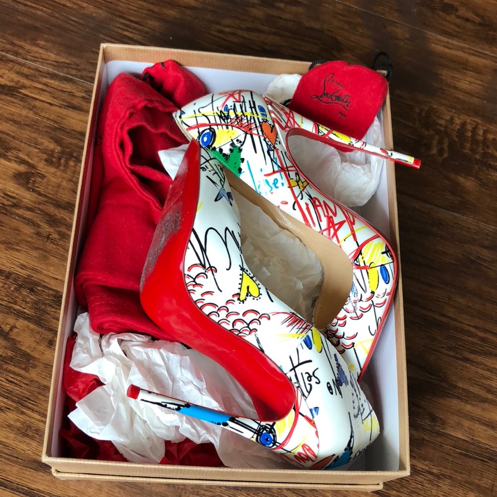 Authentic Christian louboutin so Kate heel